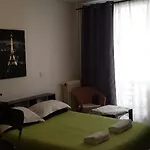 Apartament Louvre Paryż