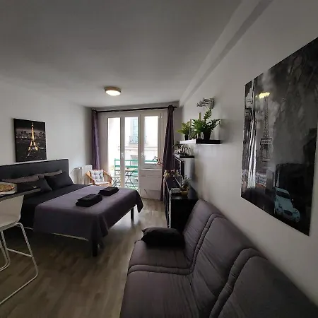 Louvre Apartament