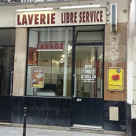 Louvre *