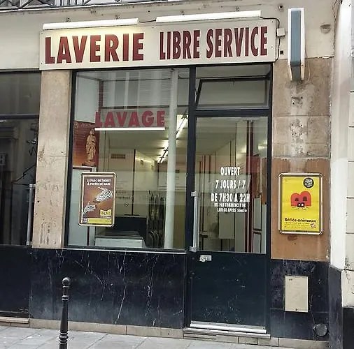 Louvre *