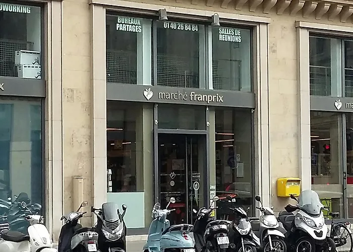 شقة Louvre